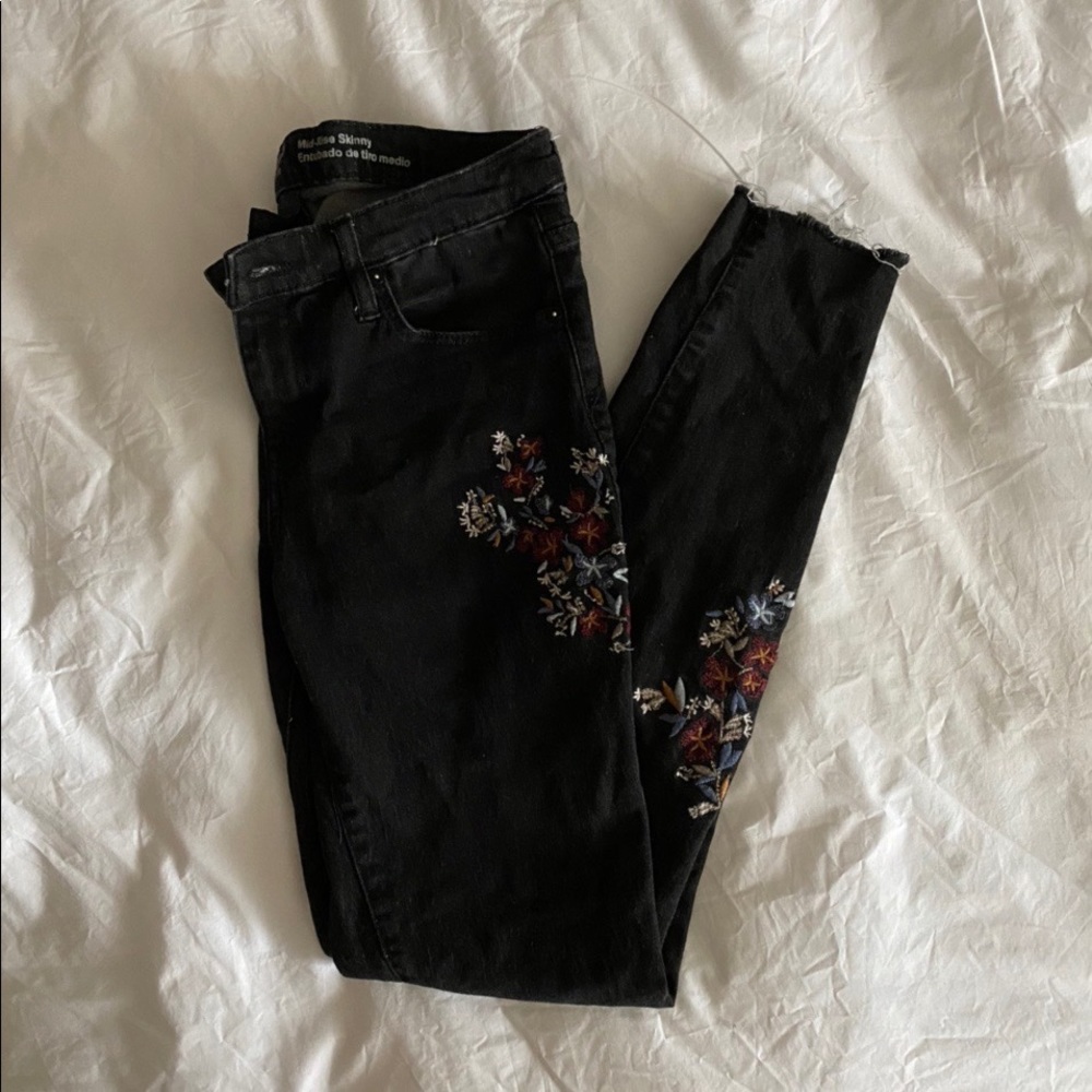 Floral Detail Black Jeans